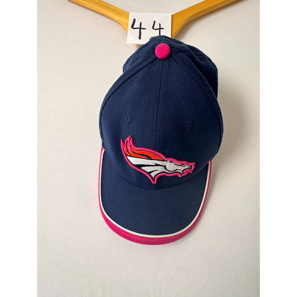 New Era 39THIRTY Denver Broncos NFL Flexfit Cap Navy Pink White M-L